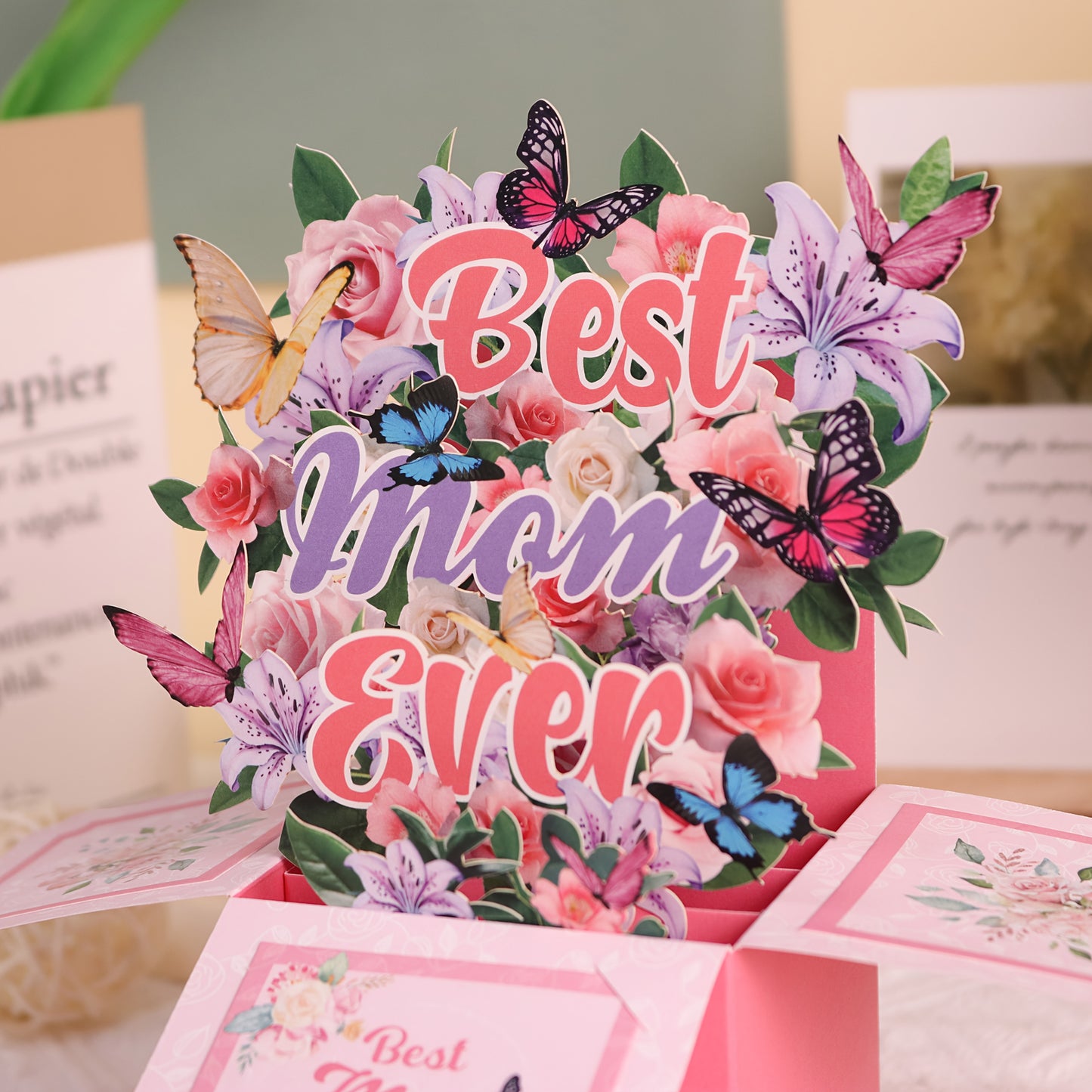 "Best Mom Ever" Forever Flowers - Gift Box Pop-Up Card